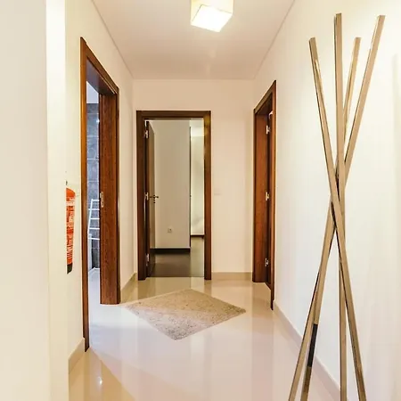 Apartmán 23: Stunning Apartment, Great Location Ferrel (Leiria)